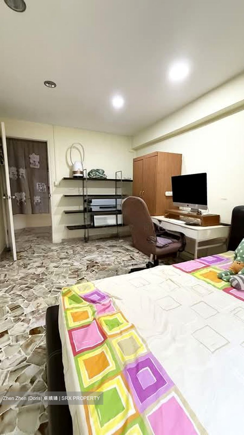 Blk 260 Jurong East Street 24 (Jurong East), HDB 5 Rooms #557637751